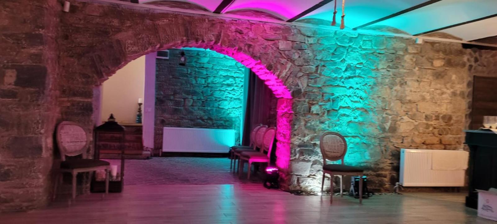 Hotel Boutique Vila Lakastel シナヤ エクステリア 写真