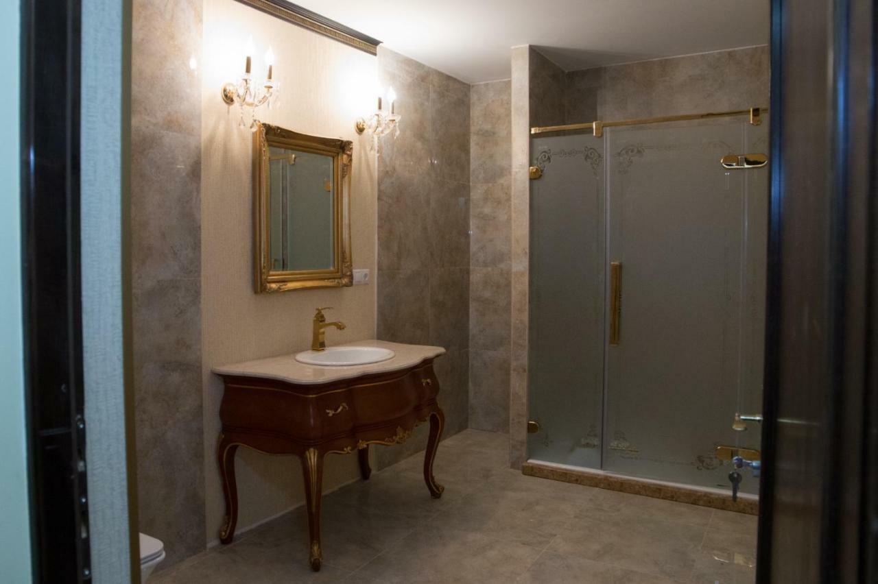Hotel Boutique Vila Lakastel シナヤ エクステリア 写真