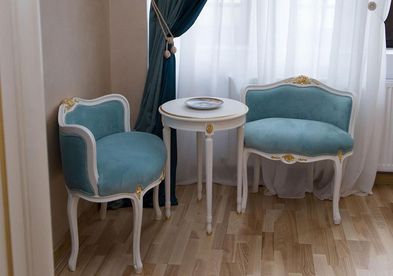 Hotel Boutique Vila Lakastel シナヤ エクステリア 写真